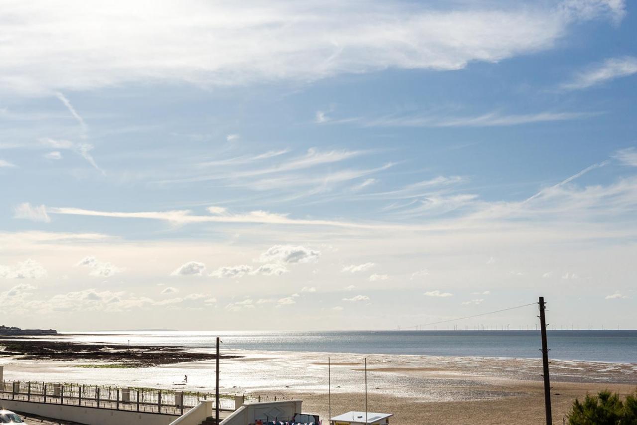 דירות Westgate-on-Sea A View Of The Bay- Panoramic Sea Views- Sleeps 4 מראה חיצוני תמונה