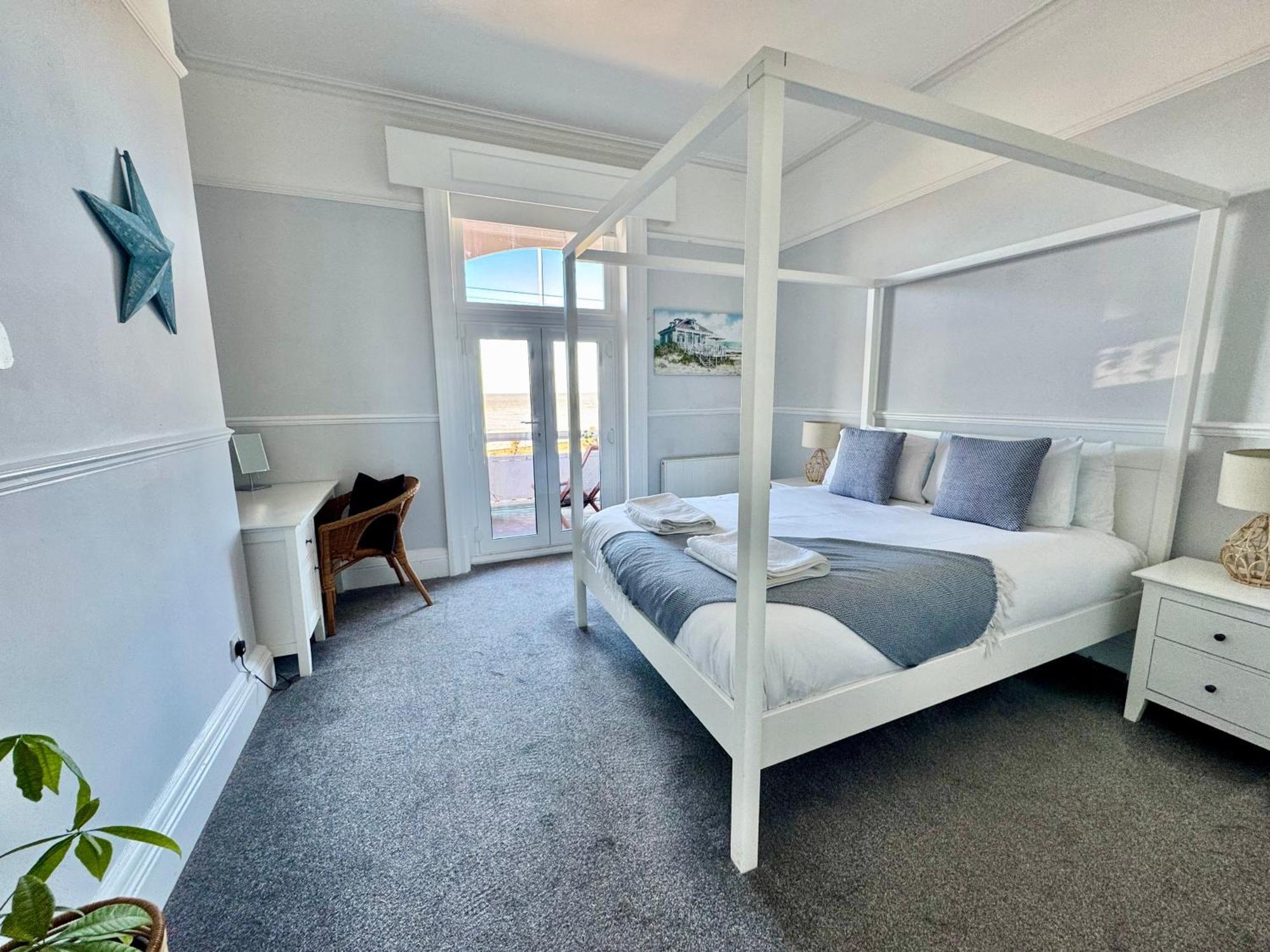 דירות Westgate-on-Sea A View Of The Bay- Panoramic Sea Views- Sleeps 4 מראה חיצוני תמונה
